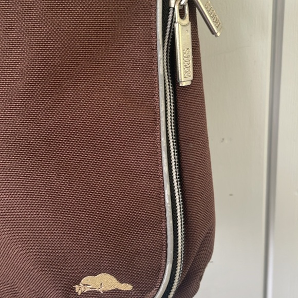 Roots Crossbody Bag Shoulder Bag Brown Beaver Canvas - Picture 9 of 12